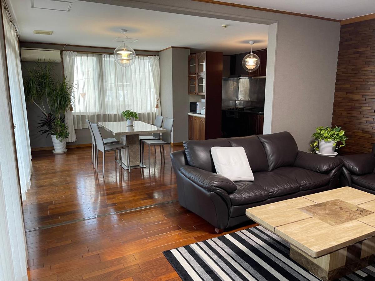 Maria Hotel 宇都宮 Utsunomiya Buitenkant foto